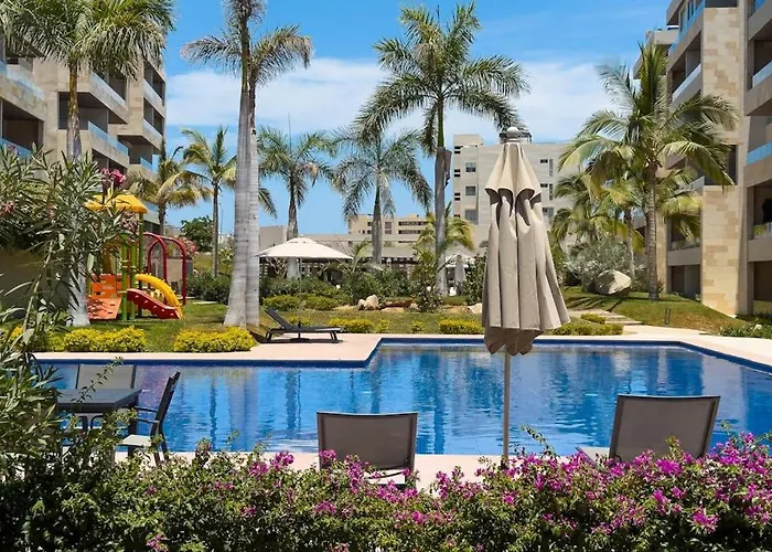 Luxury Cabo With Multiple Pools, Pickleball, Gym & Rooftop Сasa de vacaciones Cabo San Lucas