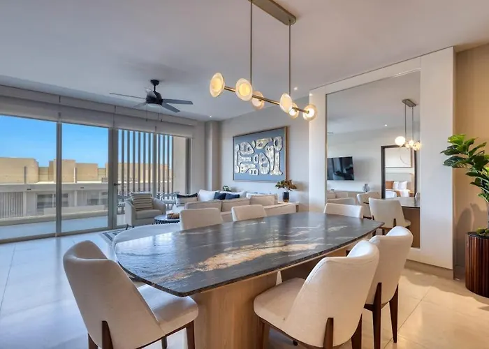 Luxury Cabo With Multiple Pools, Pickleball, Gym & Rooftop Сasa de vacaciones *