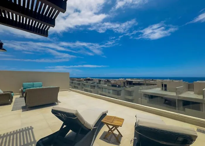 Сasa de vacaciones Luxury Cabo With Multiple Pools, Pickleball, Gym & Rooftop *